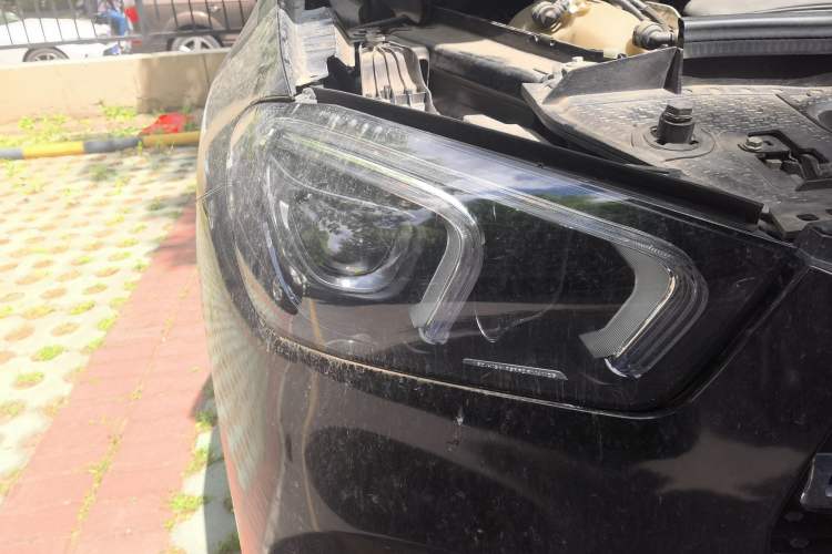 Used Mercedes-Benz GLE Coupe 2020 GLE 450 4MATIC Coupe SUV Fashion Model Right Front Headlight