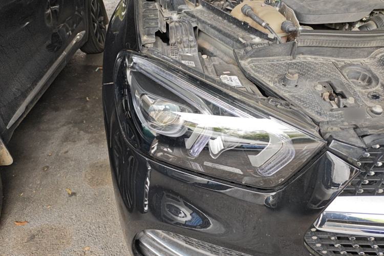 Used Mercedes-Benz GLE Coupe 2020 GLE 350 4MATIC Coupe SUV Fashion Model Right Front Headlight