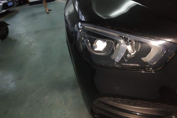 Used Mercedes-Benz GLE Coupe 2020 GLE 450 4MATIC Coupe SUV Fashion Model Right Front Headlight