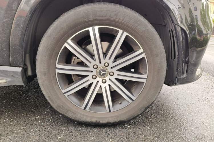 Used Mercedes-Benz GLE Coupe 2020 GLE 350 4MATIC Coupe SUV Luxury Model Right Front Wheel Hub