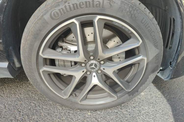 Used Mercedes-Benz GLE Coupe 2020 GLE 450 4MATIC Coupe SUV Luxury Model Right Front Wheel Hub