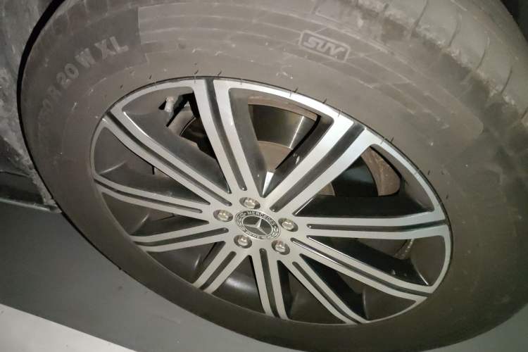 Used Mercedes-Benz GLE Coupe 2020 GLE 350 4MATIC Coupe SUV Luxury Model Right Front Wheel Hub