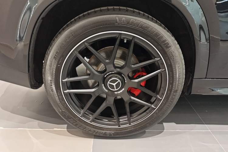 Used Mercedes-Benz GLE Coupe 2020 GLE 350 4MATIC Coupe SUV Fashion Model Right Rear Wheel Hub