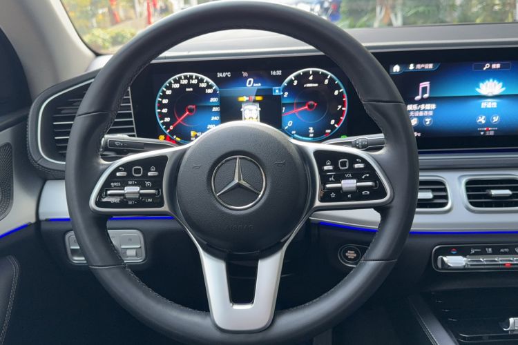 Used Mercedes-Benz GLE Coupe 2020 GLE 350 4MATIC Coupe SUV Fashion Model Steering Wheel