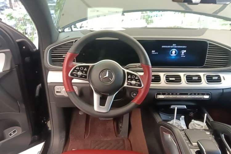 Used Mercedes-Benz GLE Coupe 2020 GLE 450 4MATIC Coupe SUV Fashion Model Steering Wheel