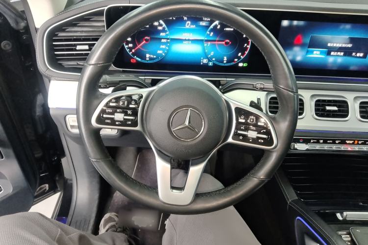 Used Mercedes-Benz GLE Coupe 2020 GLE 350 4MATIC Coupe SUV Luxury Model Steering Wheel