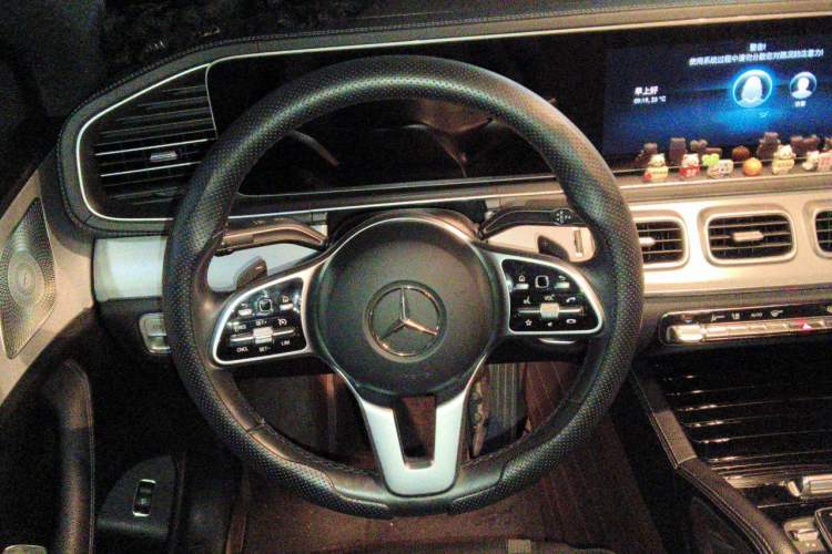 Used Mercedes-Benz GLE Coupe 2020 GLE 350 4MATIC Coupe SUV Luxury Model Steering Wheel