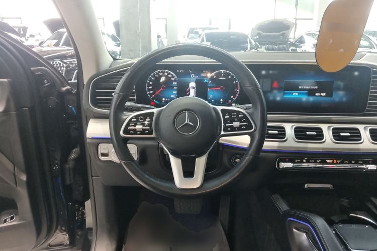 Used Mercedes-Benz GLE Coupe 2020 GLE 350 4MATIC Coupe SUV Luxury Model Steering Wheel