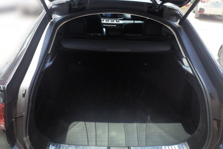 Used Mercedes-Benz GLE Coupe 2020 GLE 350 4MATIC Coupe SUV Luxury Model Trunk