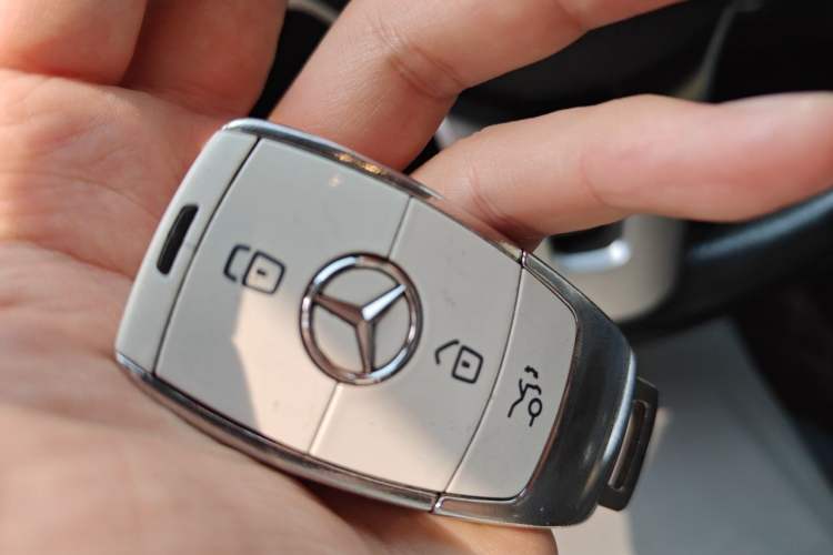 Used Mercedes-Benz GLE Coupe 2020 GLE 350 4MATIC Coupe SUV Luxury Model Vehicle Key