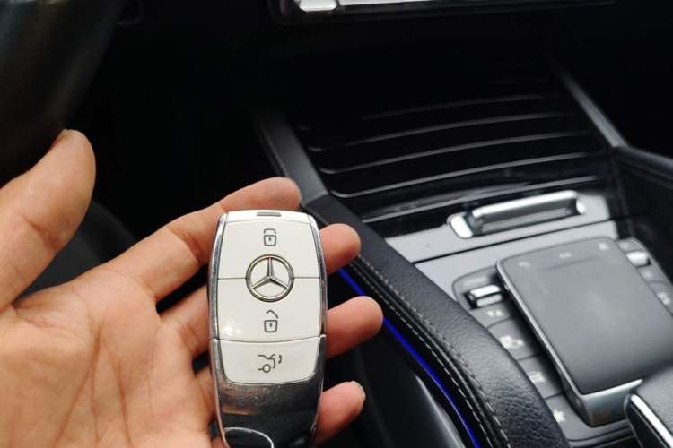 Used Mercedes-Benz GLE Coupe 2020 GLE 450 4MATIC Coupe SUV Fashion Model Vehicle Key