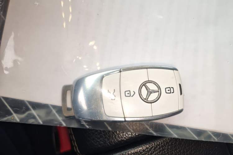 Used Mercedes-Benz GLE Coupe 2020 GLE 350 4MATIC Coupe SUV Luxury Model Vehicle Key
