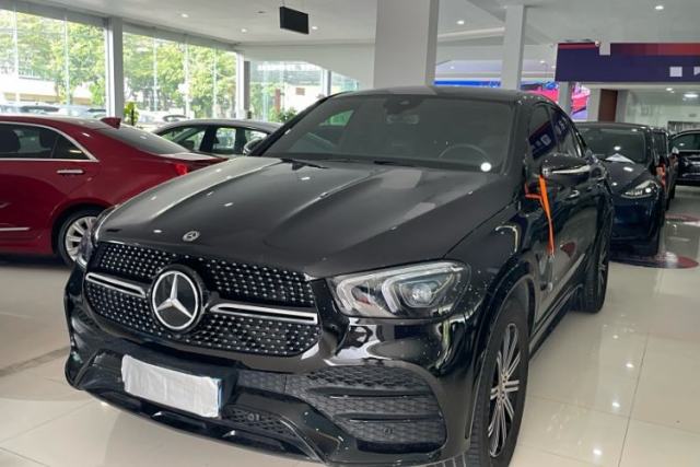Ojetý Mercedes-Benz GLE Coupe 2020 GLE 350 4MATIC Coupe SUV Luxury Model