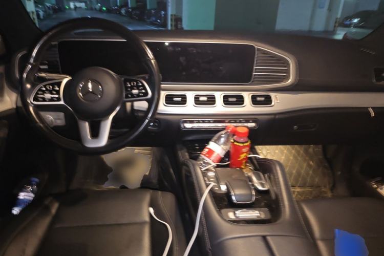 Used Mercedes-Benz GLE Coupe 2020 GLE 350 4MATIC Coupe SUV Fashion Model Center Console
