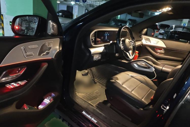 Used Mercedes-Benz GLE Coupe 2020 GLE 350 4MATIC Coupe SUV Fashion Model Driver Seat