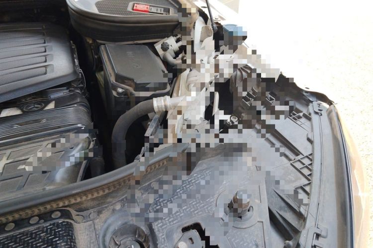 Used Mercedes-Benz GLE Coupe 2020 GLE 450 4MATIC Coupe SUV Fashion Model Engine Bay Left