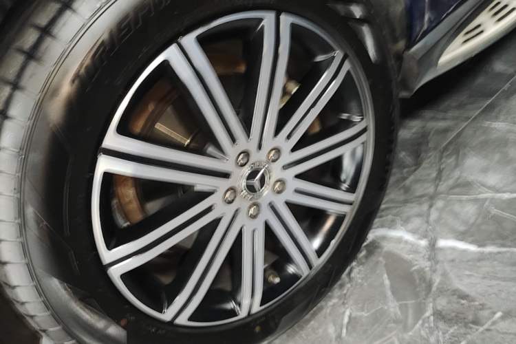 Used Mercedes-Benz GLE Coupe 2020 GLE 350 4MATIC Coupe SUV Luxury Model Left Front Wheel Hub