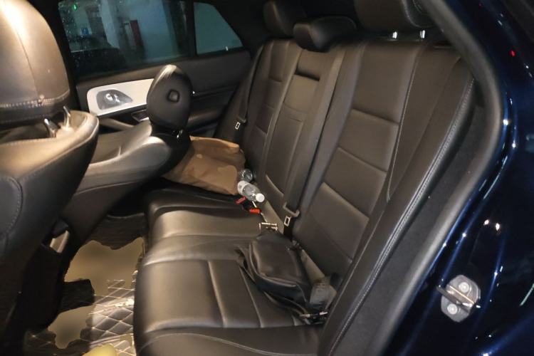 Used Mercedes-Benz GLE Coupe 2020 GLE 350 4MATIC Coupe SUV Fashion Model Left Rear Seat