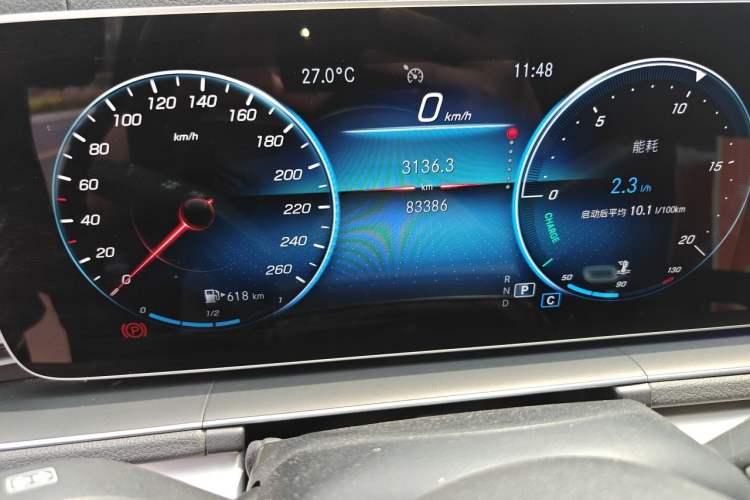 Used Mercedes-Benz GLE Coupe 2020 GLE 350 4MATIC Coupe SUV Luxury Model Odometer Close Up