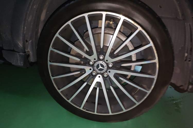 Used Mercedes-Benz GLE Coupe 2020 GLE 350 4MATIC Coupe SUV Fashion Model Right Front Wheel Hub