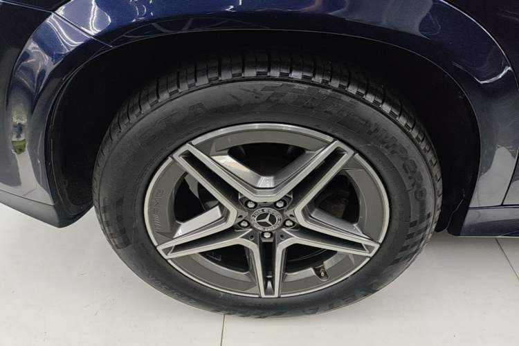 Used Mercedes-Benz GLE Coupe 2020 GLE 450 4MATIC Coupe SUV Fashion Model Right Rear Wheel Hub