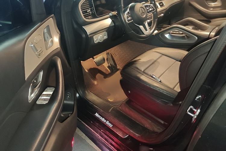 Used Mercedes-Benz GLE Coupe 2020 GLE 350 4MATIC Coupe SUV Fashion Model Driver Seat