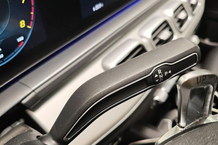 Used Mercedes-Benz GLE Coupe 2020 GLE 350 4MATIC Coupe SUV Fashion Model Gear Lever