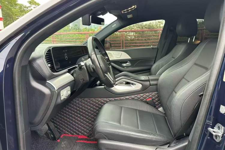 Used Mercedes-Benz GLE Coupe 2020 GLE 450 4MATIC Coupe SUV Fashion Model Interior 2