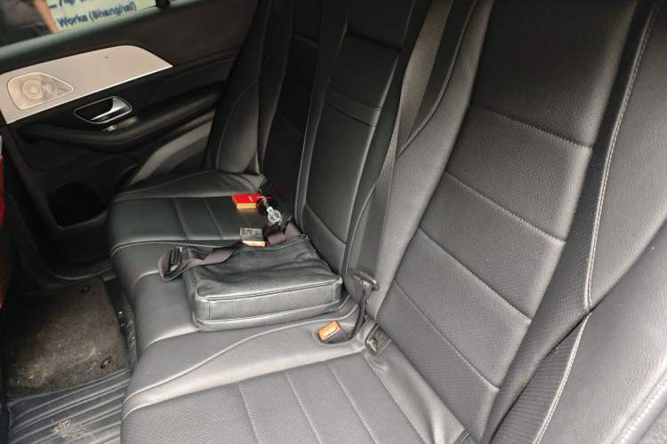 Used Mercedes-Benz GLE Coupe 2020 GLE 450 4MATIC Coupe SUV Fashion Model Left Rear Seat