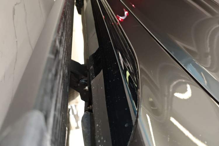 Used Mercedes-Benz GLE Coupe 2020 GLE 350 4MATIC Coupe SUV Fashion Model Left Side Sill