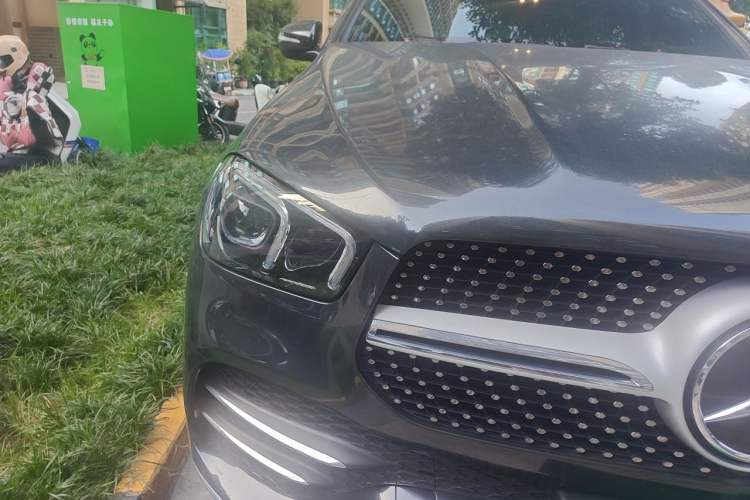 Used Mercedes-Benz GLE Coupe 2020 GLE 350 4MATIC Coupe SUV Fashion Model Right Front Headlight