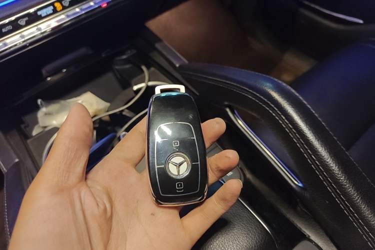 Used Mercedes-Benz GLE Coupe 2020 GLE 350 4MATIC Coupe SUV Fashion Model Vehicle Key