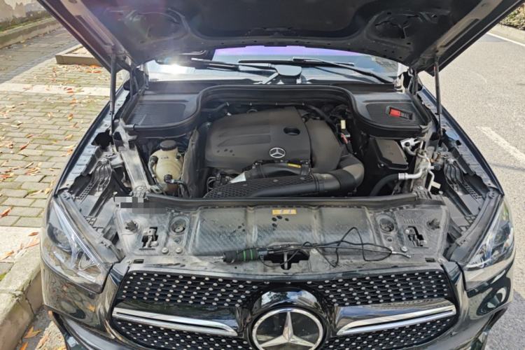 Used Mercedes-Benz GLE Coupe 2020 GLE 350 4MATIC Coupe SUV Luxury Model Engine Bay