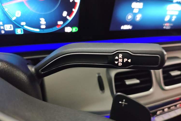 Used Mercedes-Benz GLE Coupe 2020 GLE 350 4MATIC Coupe SUV Luxury Model Gear Lever