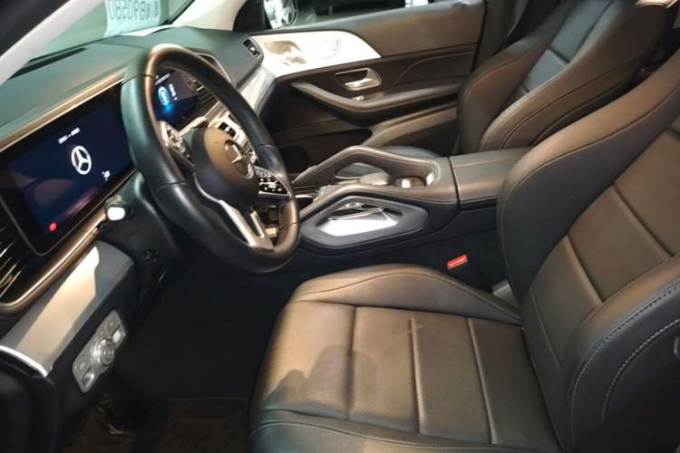Used Mercedes-Benz GLE Coupe 2020 GLE 350 4MATIC Coupe SUV Luxury Model Left Front Seat