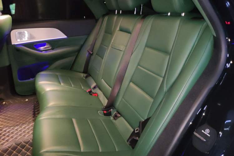 Used Mercedes-Benz GLE Coupe 2020 GLE 450 4MATIC Coupe SUV Fashion Model Left Rear Seat