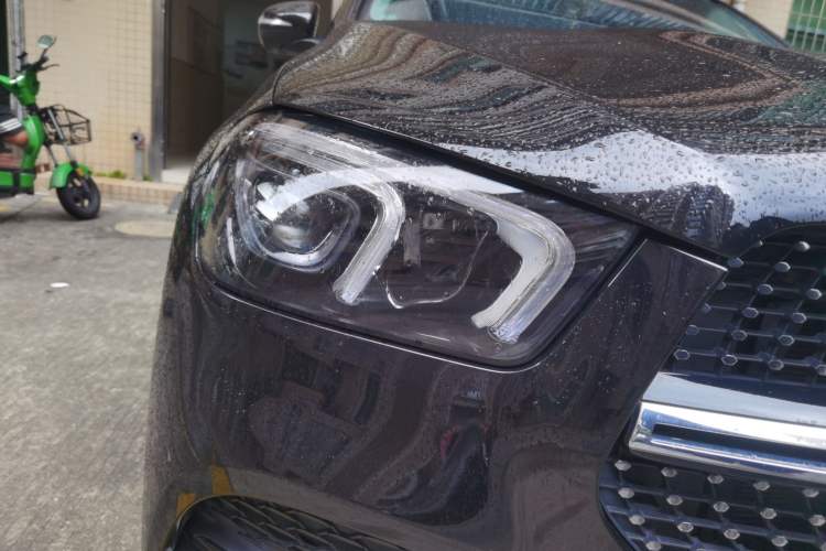Used Mercedes-Benz GLE Coupe 2020 GLE 450 4MATIC Coupe SUV Fashion Model Right Front Headlight