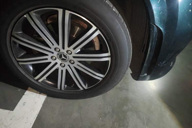 Used Mercedes-Benz GLE Coupe 2020 GLE 350 4MATIC Coupe SUV Luxury Model Right Front Wheel Hub
