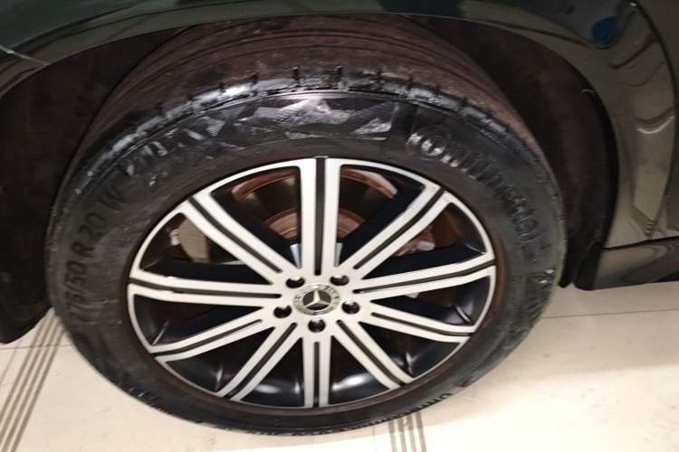 Used Mercedes-Benz GLE Coupe 2020 GLE 350 4MATIC Coupe SUV Luxury Model Right Rear Wheel Hub
