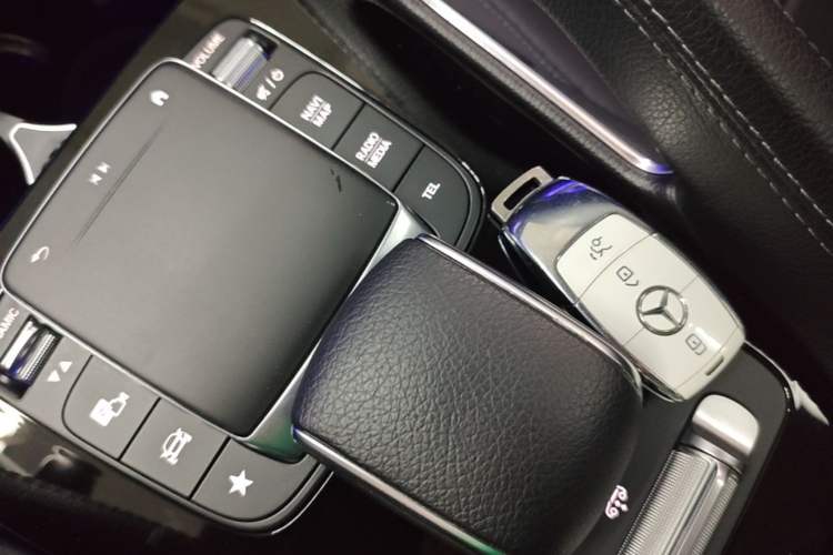 Used Mercedes-Benz GLE Coupe 2020 GLE 350 4MATIC Coupe SUV Luxury Model Vehicle Key