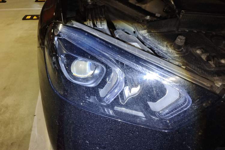 Used Mercedes-Benz GLE Coupe 2020 GLE 450 4MATIC Coupe SUV Luxury Model Right Front Headlight