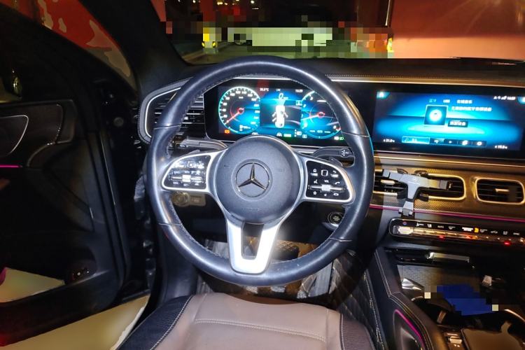 Used Mercedes-Benz GLE Coupe 2020 GLE 450 4MATIC Coupe SUV Luxury Model Steering Wheel