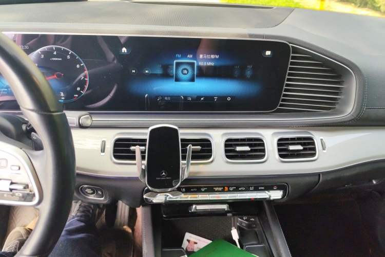 Used Mercedes-Benz GLE Coupe 2020 GLE 350 4MATIC Coupe SUV Luxury Model Audio And AC Panel