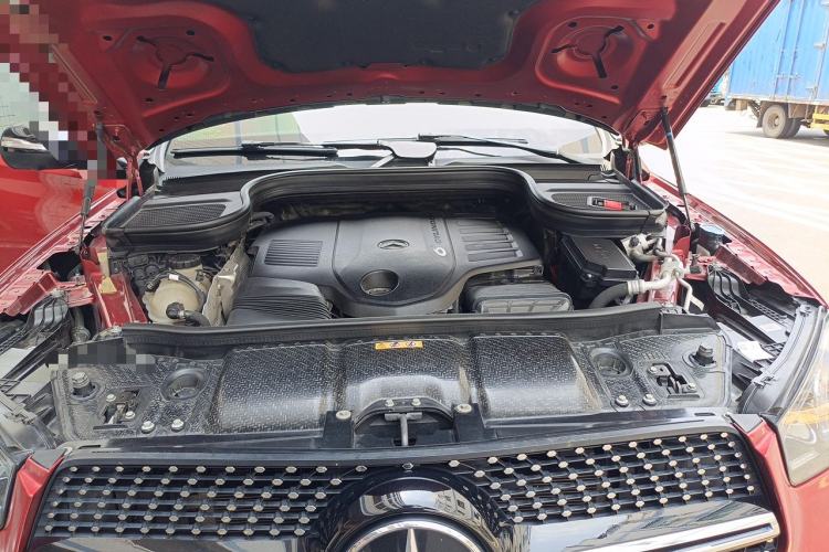 Used Mercedes-Benz GLE Coupe 2020 GLE 450 4MATIC Coupe SUV Fashion Model Engine Bay