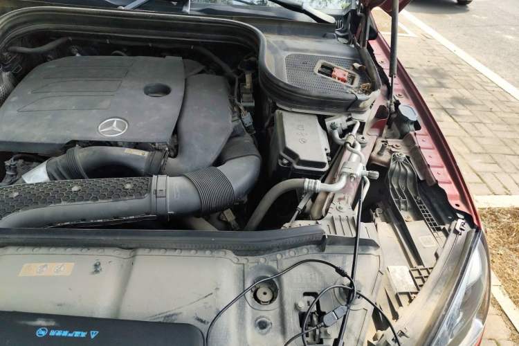 Used Mercedes-Benz GLE Coupe 2020 GLE 350 4MATIC Coupe SUV Luxury Model Engine Bay Left