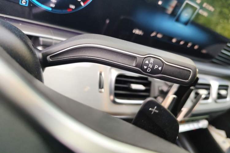 Used Mercedes-Benz GLE Coupe 2020 GLE 350 4MATIC Coupe SUV Luxury Model Gear Lever
