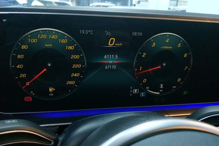 Used Mercedes-Benz GLE Coupe 2020 GLE 350 4MATIC Coupe SUV Luxury Model Instrument Cluster