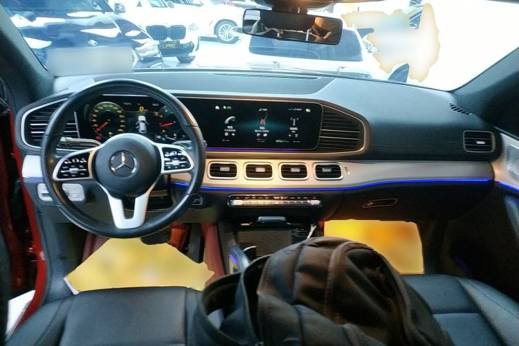 Used Mercedes-Benz GLE Coupe 2020 GLE 350 4MATIC Coupe SUV Luxury Model Interior 2