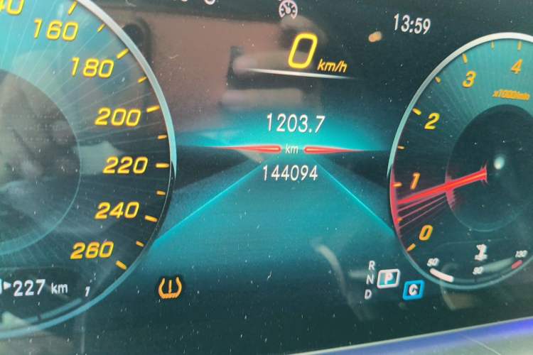 Used Mercedes-Benz GLE Coupe 2020 GLE 350 4MATIC Coupe SUV Luxury Model Odometer Close Up