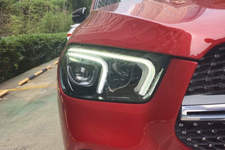 Used Mercedes-Benz GLE Coupe 2020 GLE 350 4MATIC Coupe SUV Luxury Model Right Front Headlight